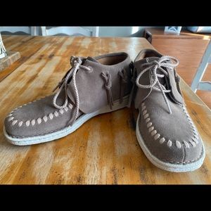 Justin boot moccasins